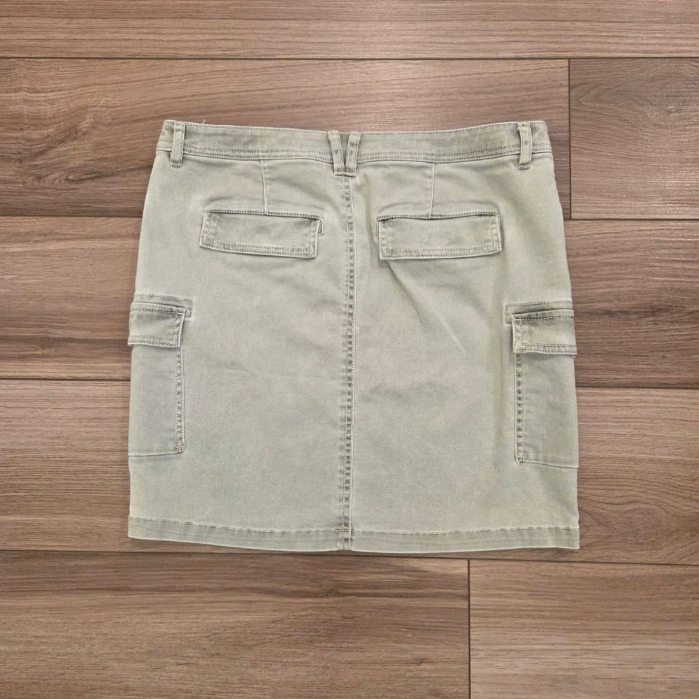 Women's edc pale Green Boyfriend Fit Cargo Mini Skirt Size 8 - Picture 2 of 8